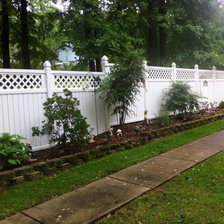 vinyl fence 2